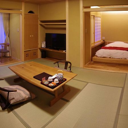 Gero Onsen Yukyunohana Habitación foto